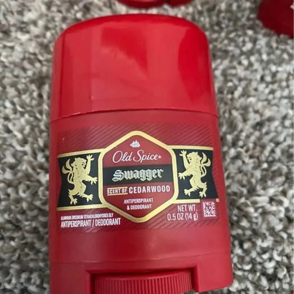 Brand new Bundle 8 Old Spice Swagger Deodorant Cedarwood Scent